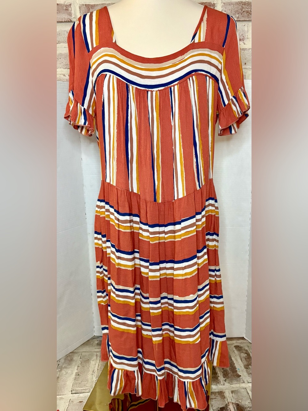 Hailey & Co Rust Stripe Tiered Ruffle Sleeve Midi Dress Women’s Medium NWT - Picture 2 of 13